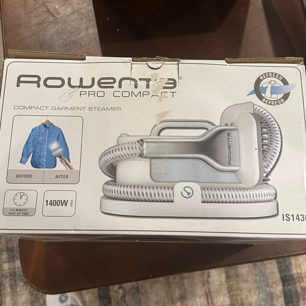 Rowenta IS1430 Pro Compact Garment Steamer 1400W